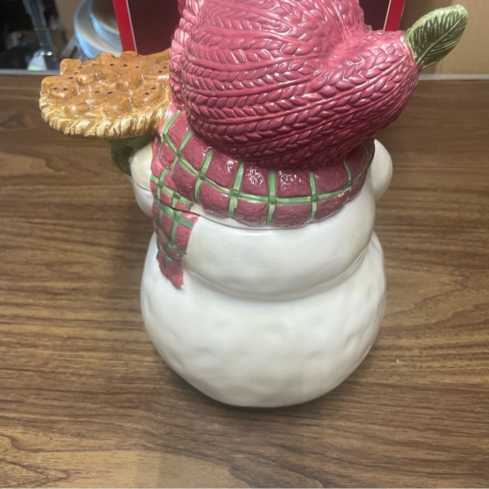 Holiday Time Ceramic Cookie Jar Snowman with Pie Christmas Holiday Decor - Picture 9 of 12